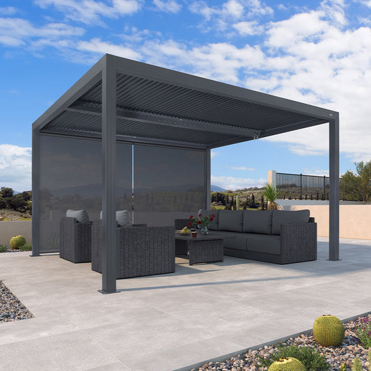 Pergola Bioclimatique Grise à Lames Orientables et Store Enrouleur – Modèle 2